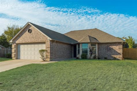 758 Countryside Drive Aubrey TX 76227