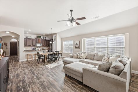 324 Sherbrook Street Van Alstyne TX 75495