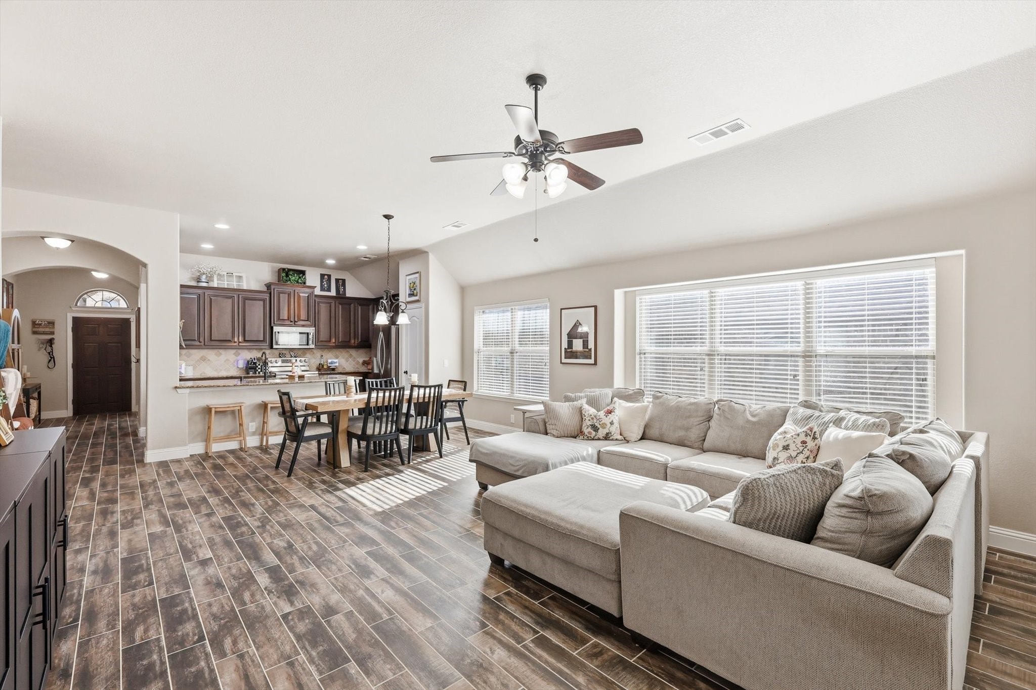 324 Sherbrook Street Van Alstyne TX 75495