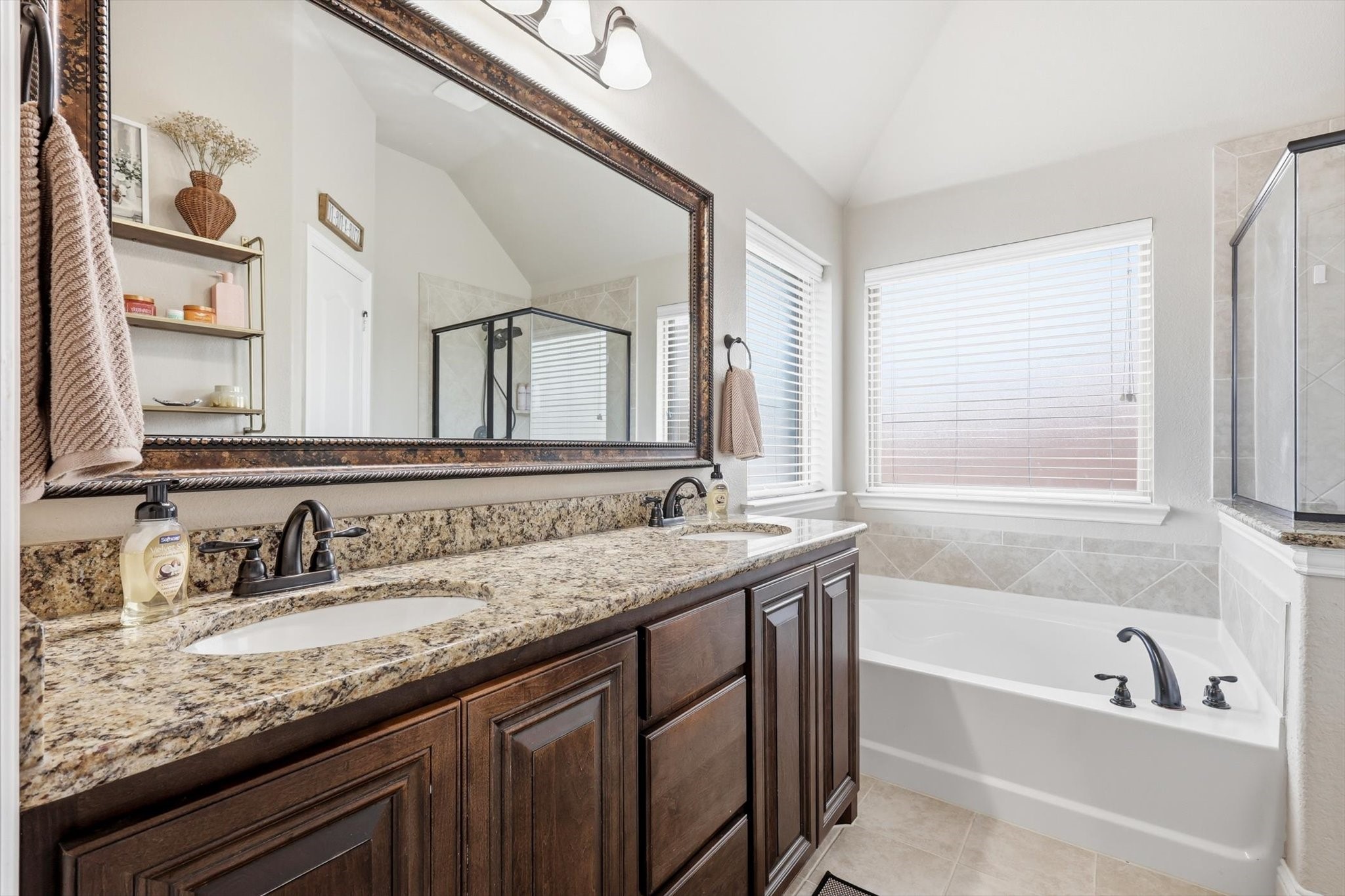 324 Sherbrook Street Van Alstyne TX 75495