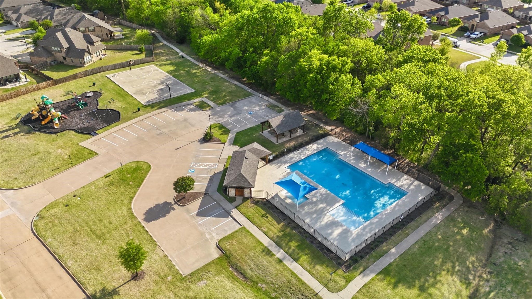 324 Sherbrook Street Van Alstyne TX 75495