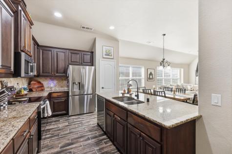 324 Sherbrook Street Van Alstyne TX 75495