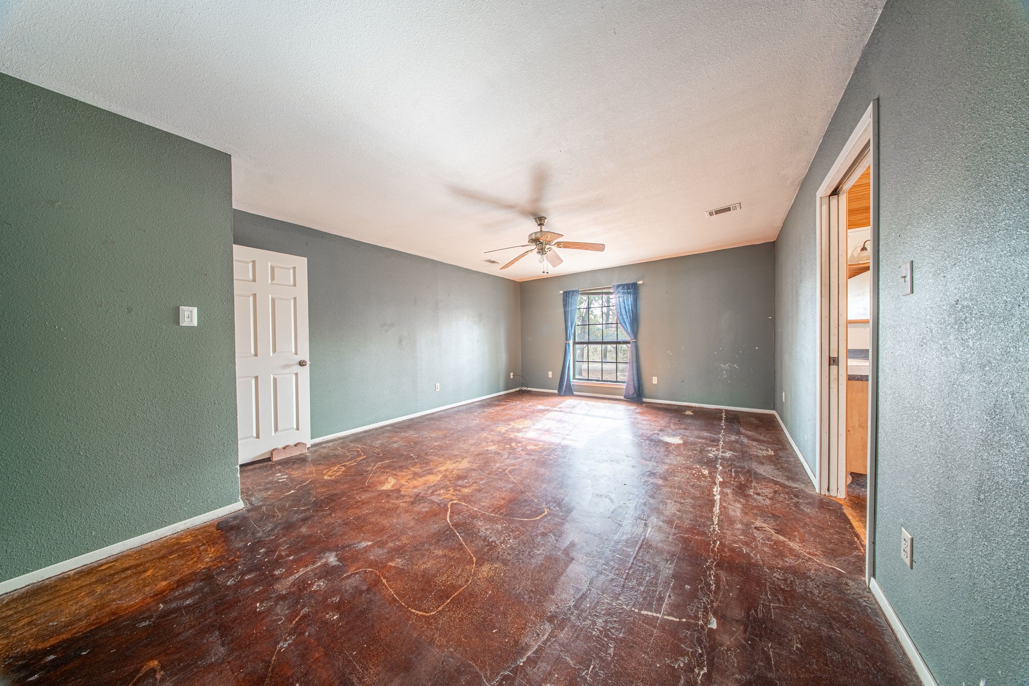 11520 Fm 428 Aubrey TX 76227