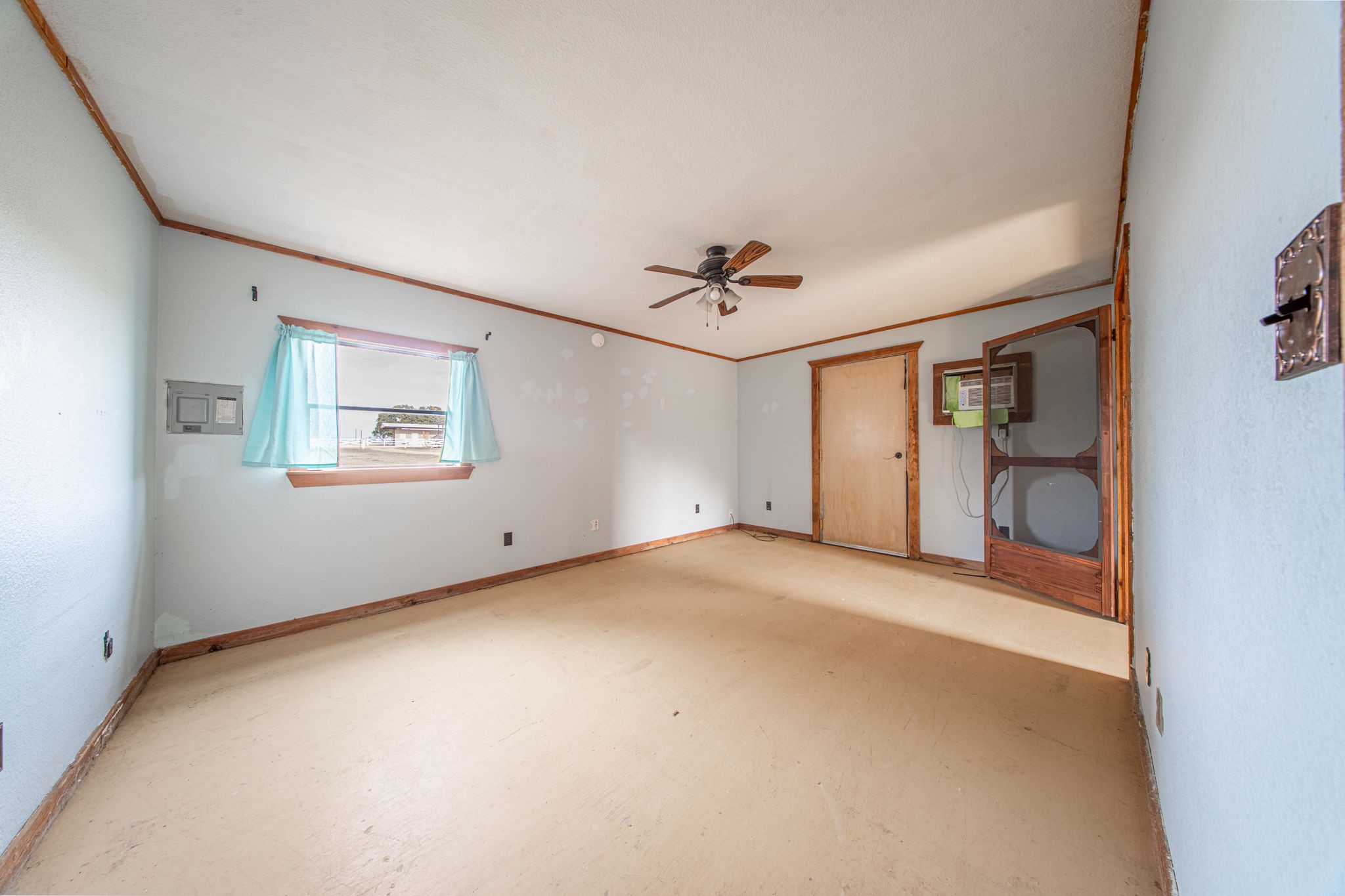 11520 Fm 428 Aubrey TX 76227