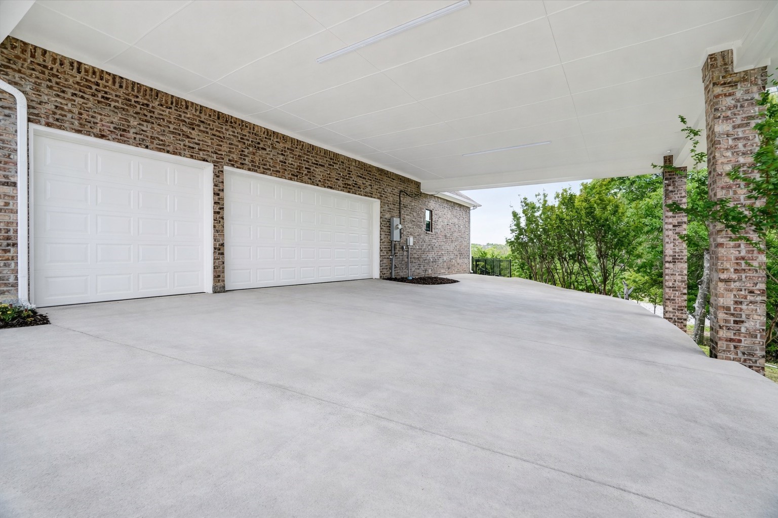 153 Crest Canyon Drive Fort Worth TX 76108