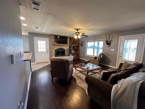 2901 Wind Mill Court Tolar TX 76476