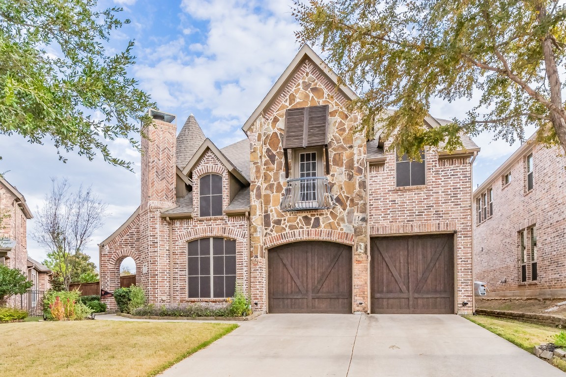1252 Grant Avenue Lantana TX 76226
