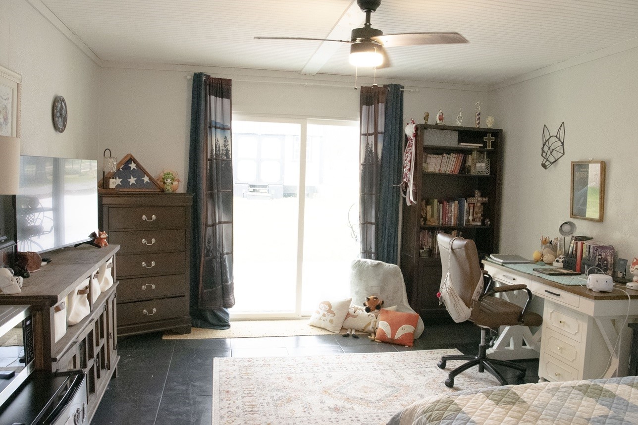 298 Lcr Redbud A Mexia TX 76667