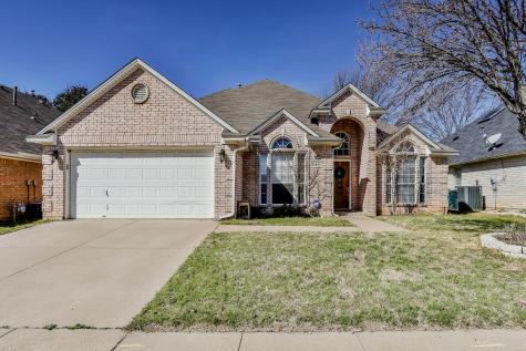 5821 Echo Bluff Drive Haltom City TX 76137