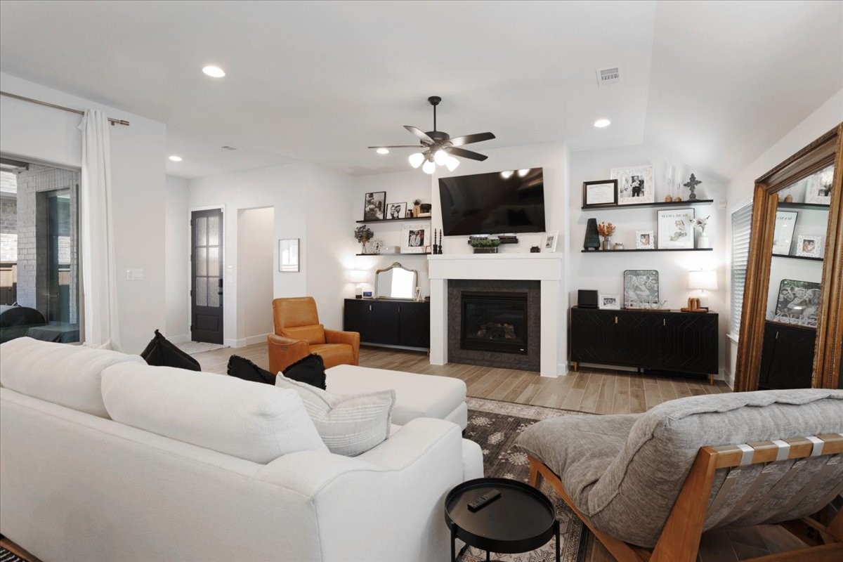 1709 Victoria Place Celina TX 75009