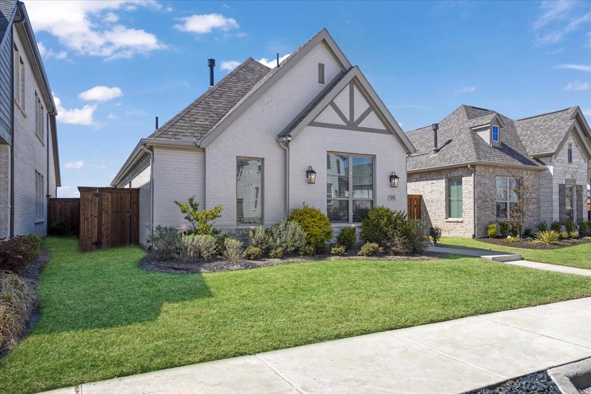 1709 Victoria Place Celina TX 75009