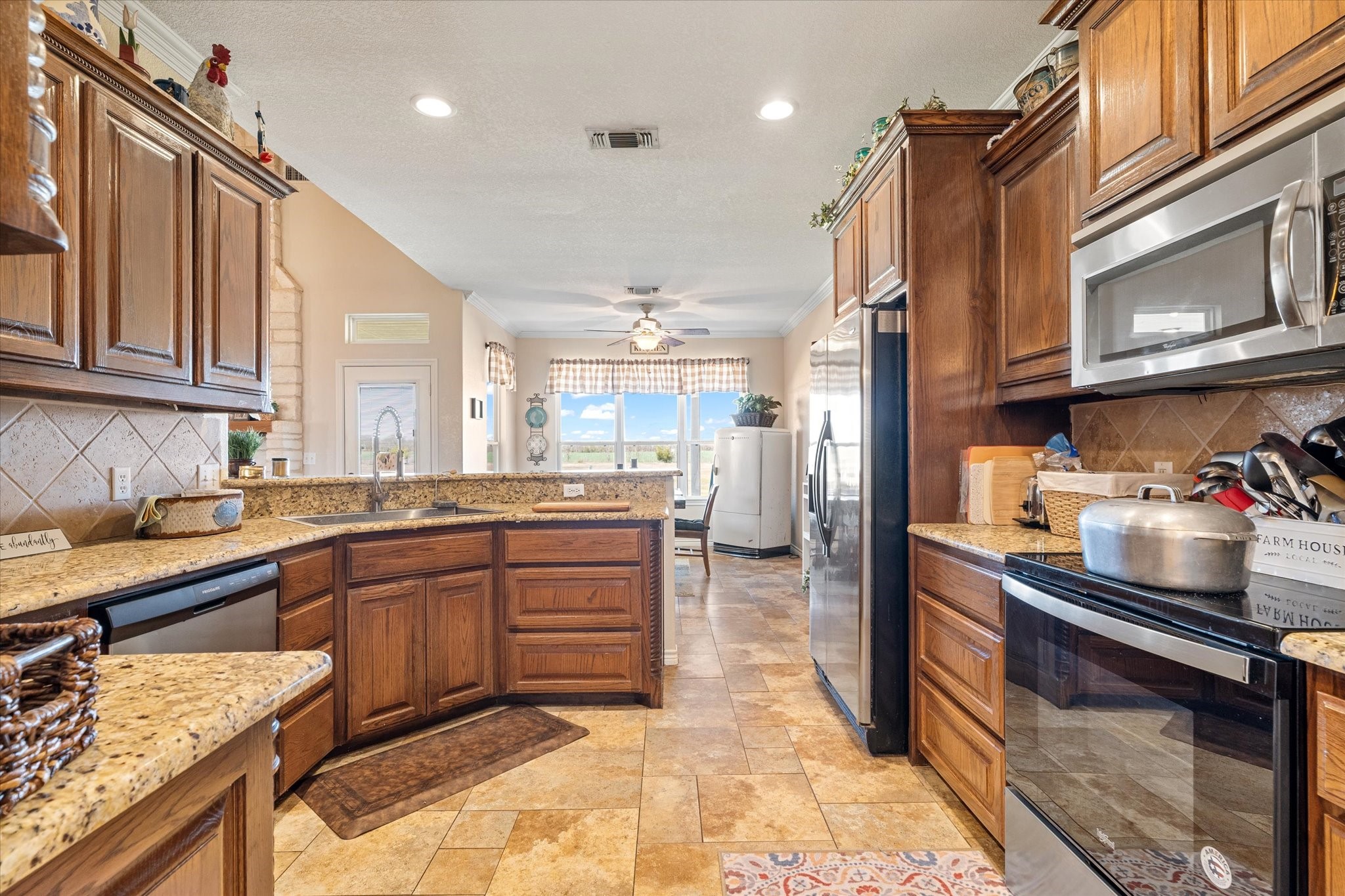 2885 Enloe Road Howe TX 75459