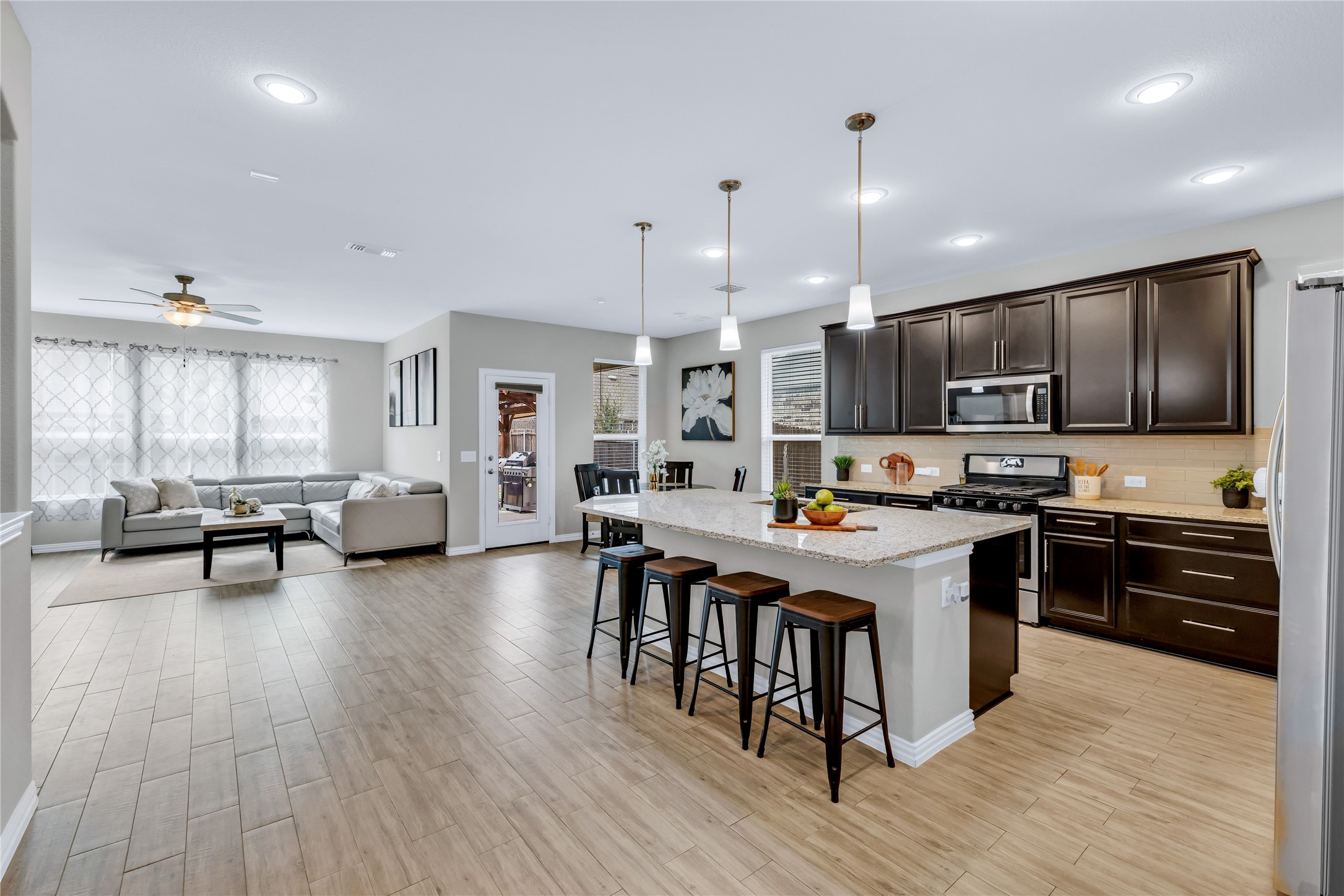 813 Sweeping Butte Drive Fort Worth TX 76052