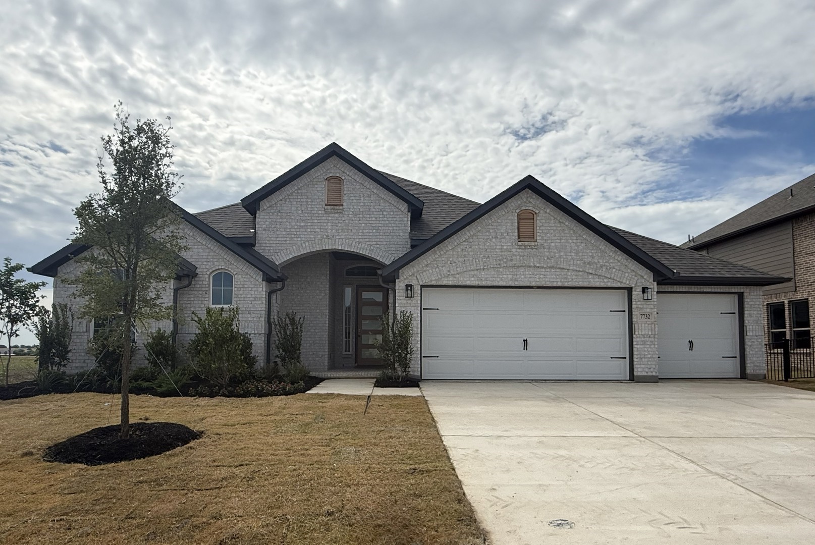 7732 Dibble Avenue Joshua TX 76058