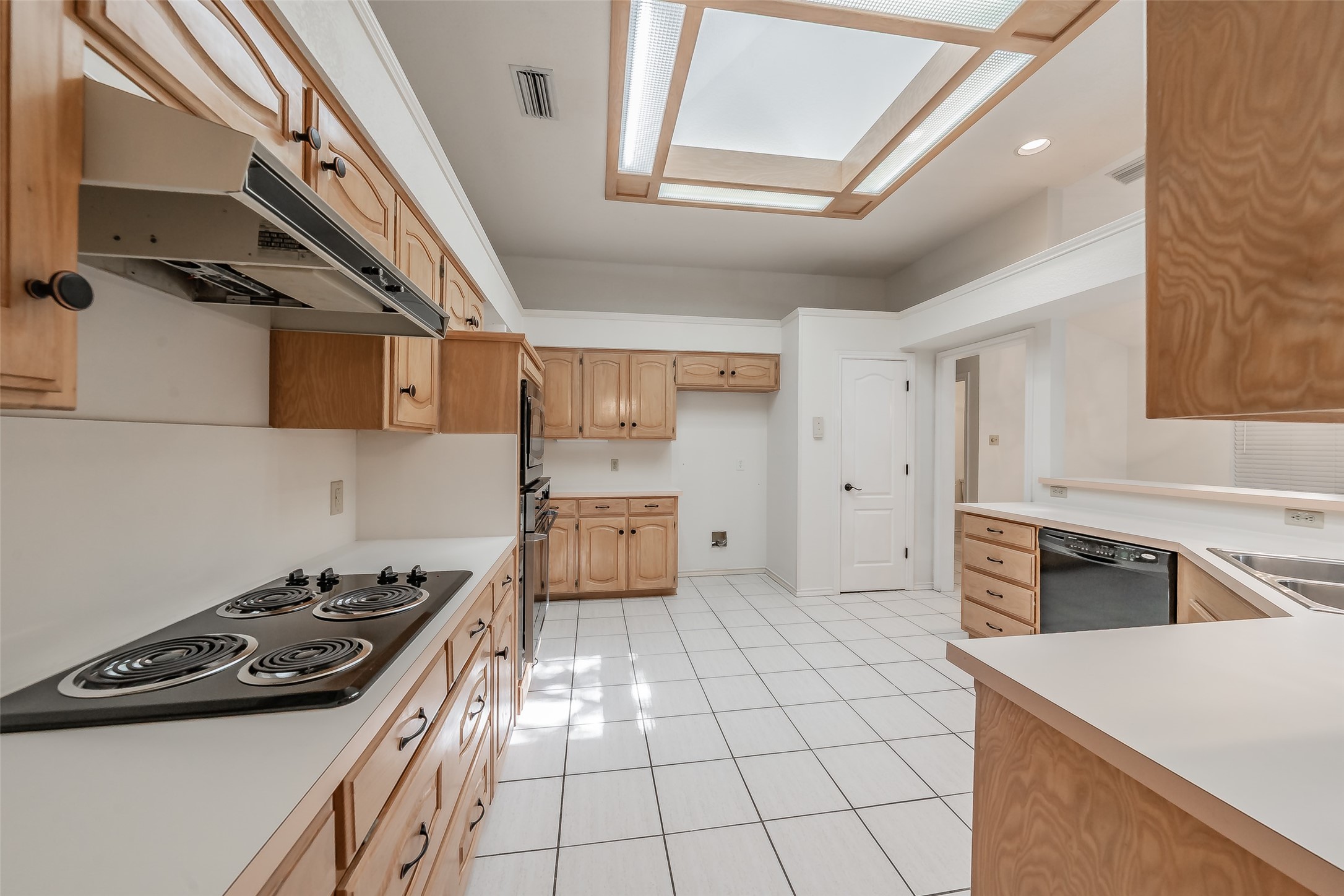 702 Jonathan Drive Euless TX 76040