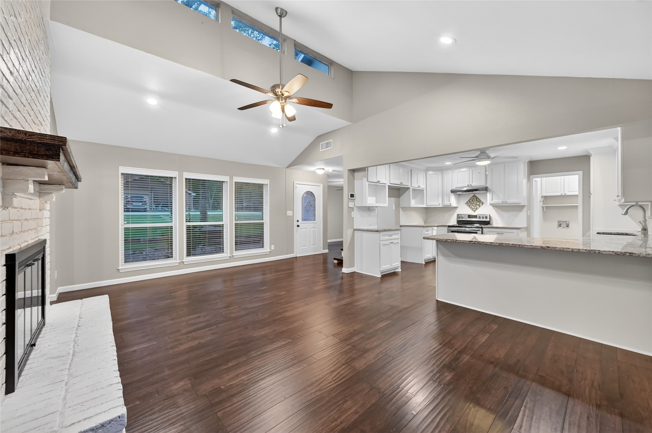 320 Tanglewood Lane Highland Village TX 75077