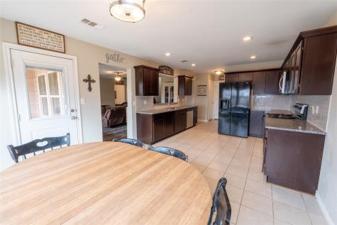 207 Shady Oaks Drive Runaway Bay TX 76426