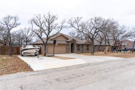 207 Shady Oaks Drive Runaway Bay TX 76426