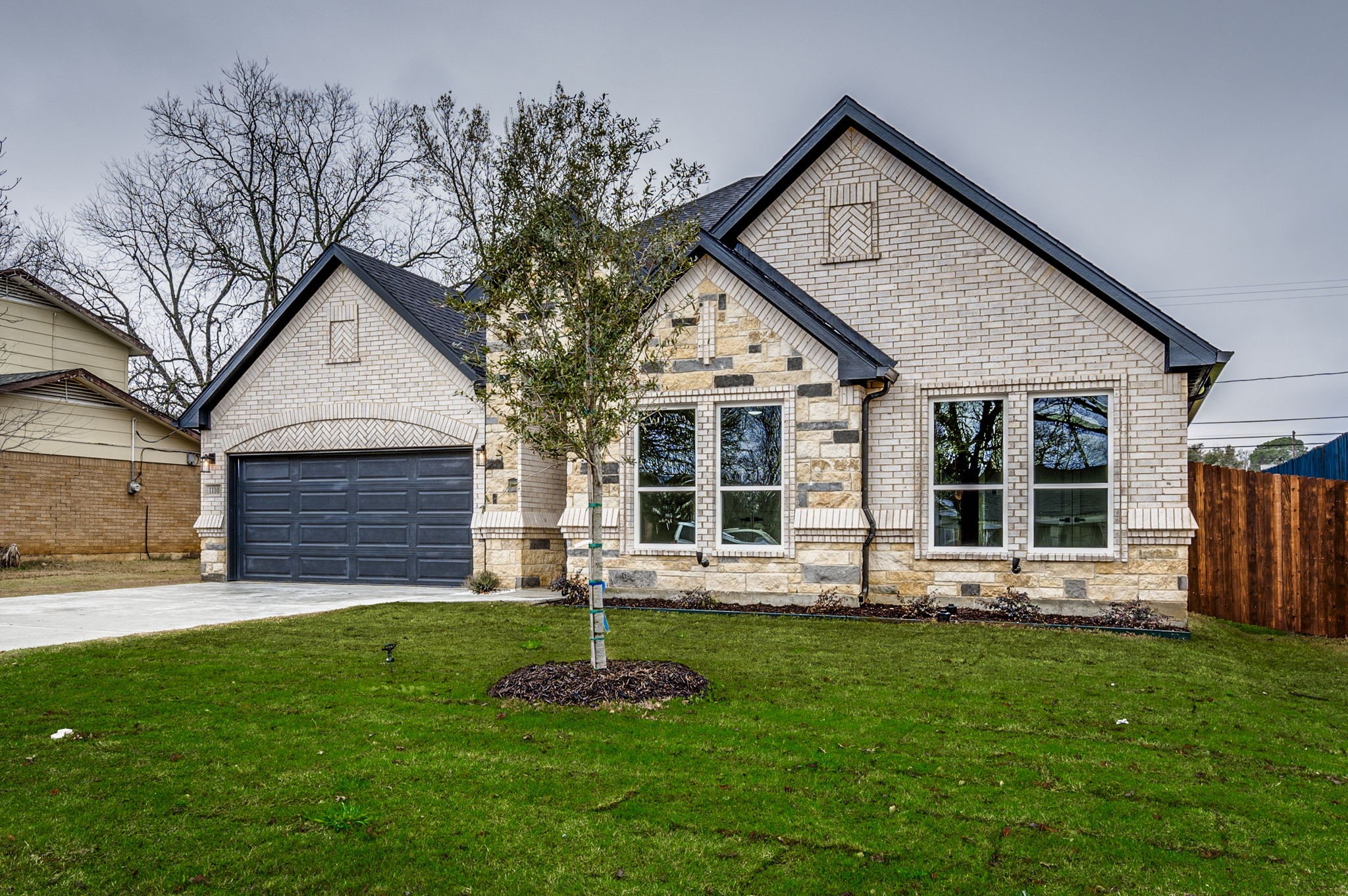 1110 Redbud Court Arlington TX 76012