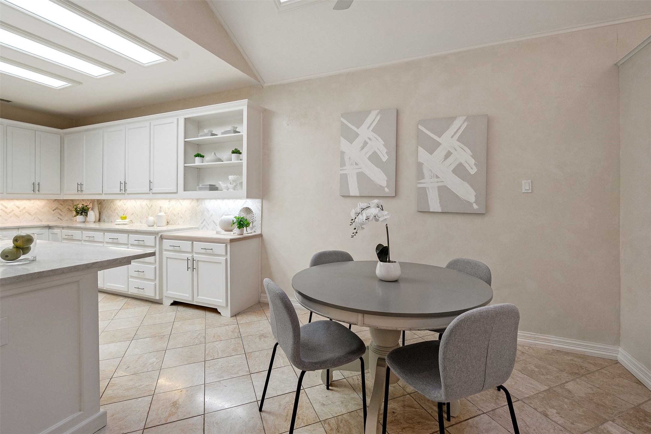 4 Braewick Court Dallas TX 75225