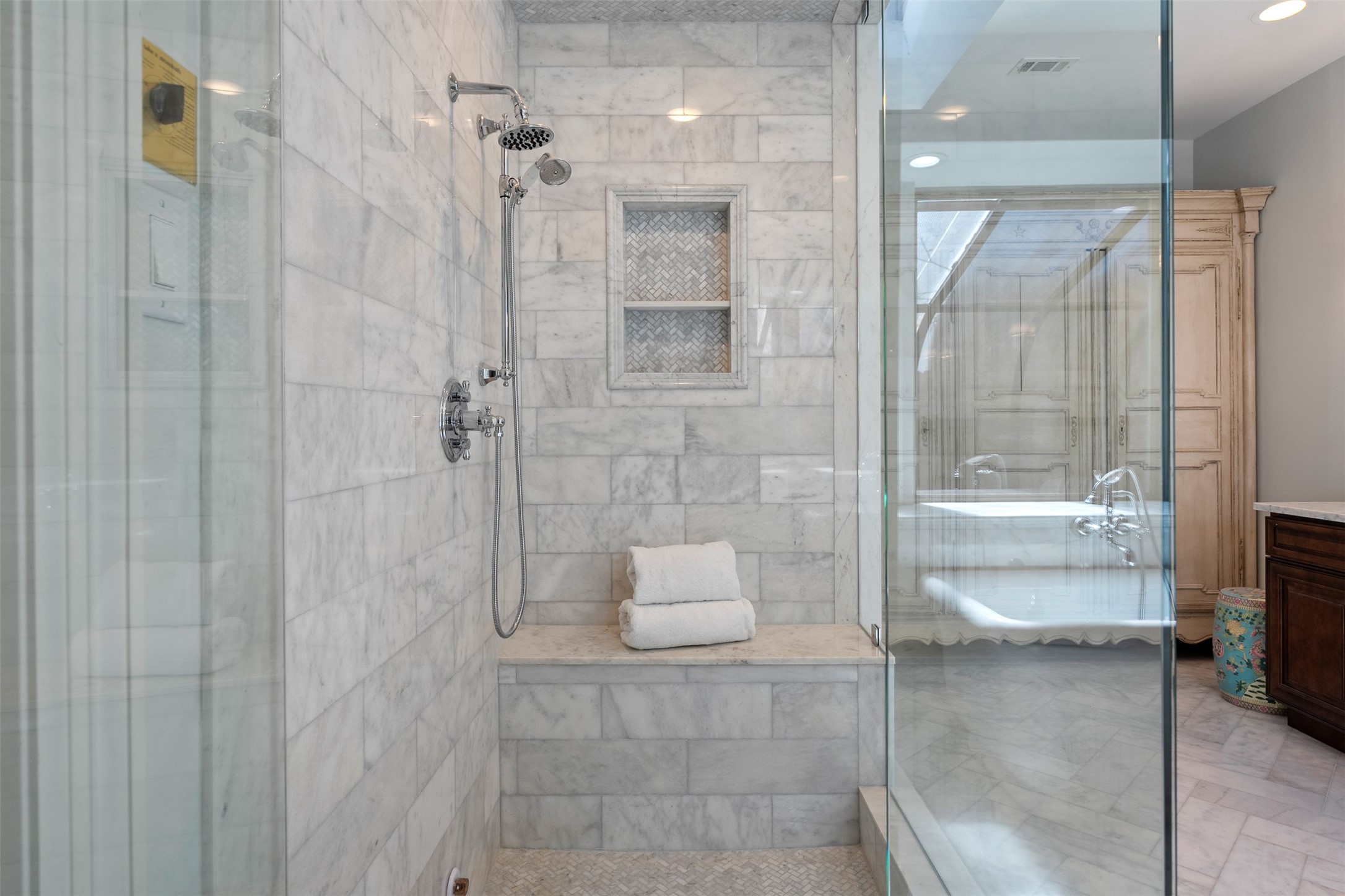 4 Braewick Court Dallas TX 75225