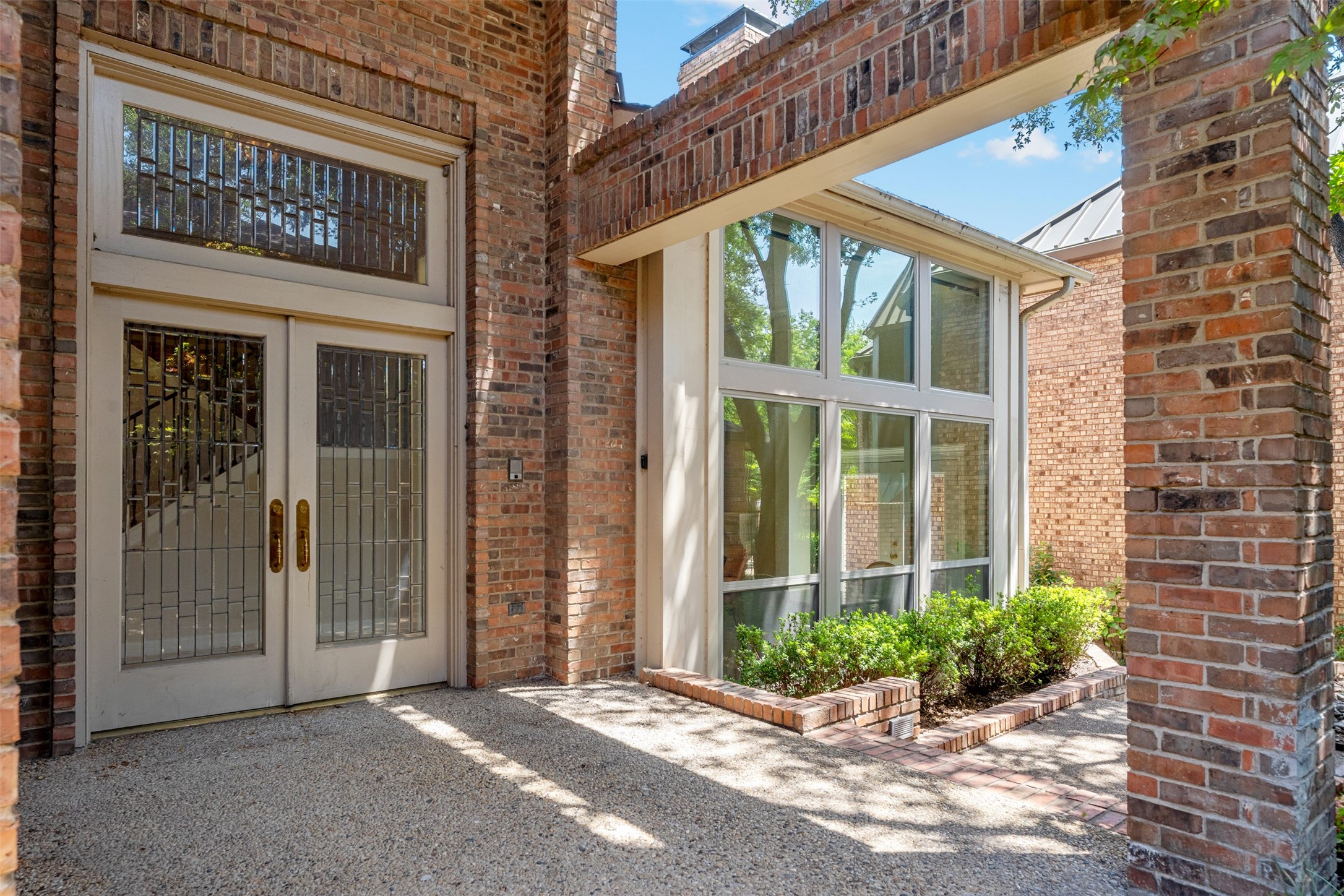 4 Braewick Court Dallas TX 75225