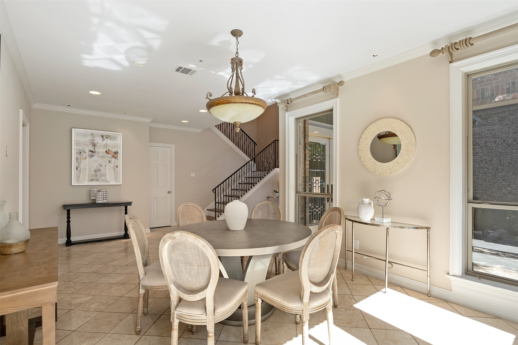 4 Braewick Court Dallas TX 75225