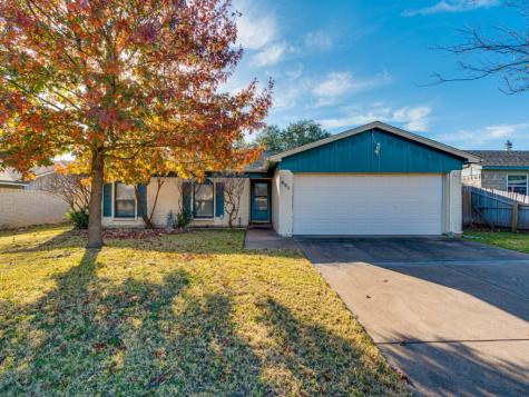 621 Normandy Lane Saginaw TX 76179