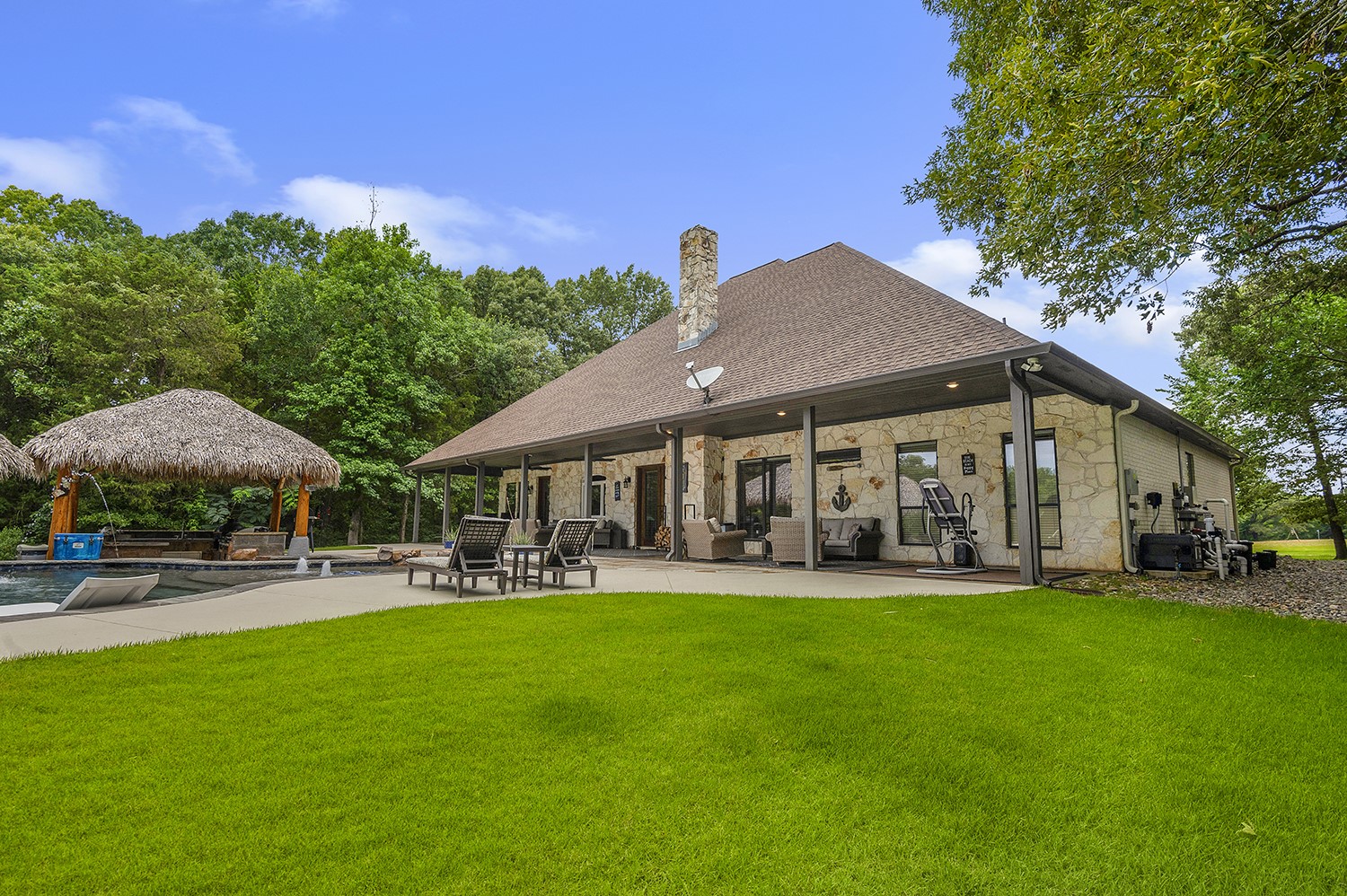 12075 St Highway 31 Brownsboro TX 75756