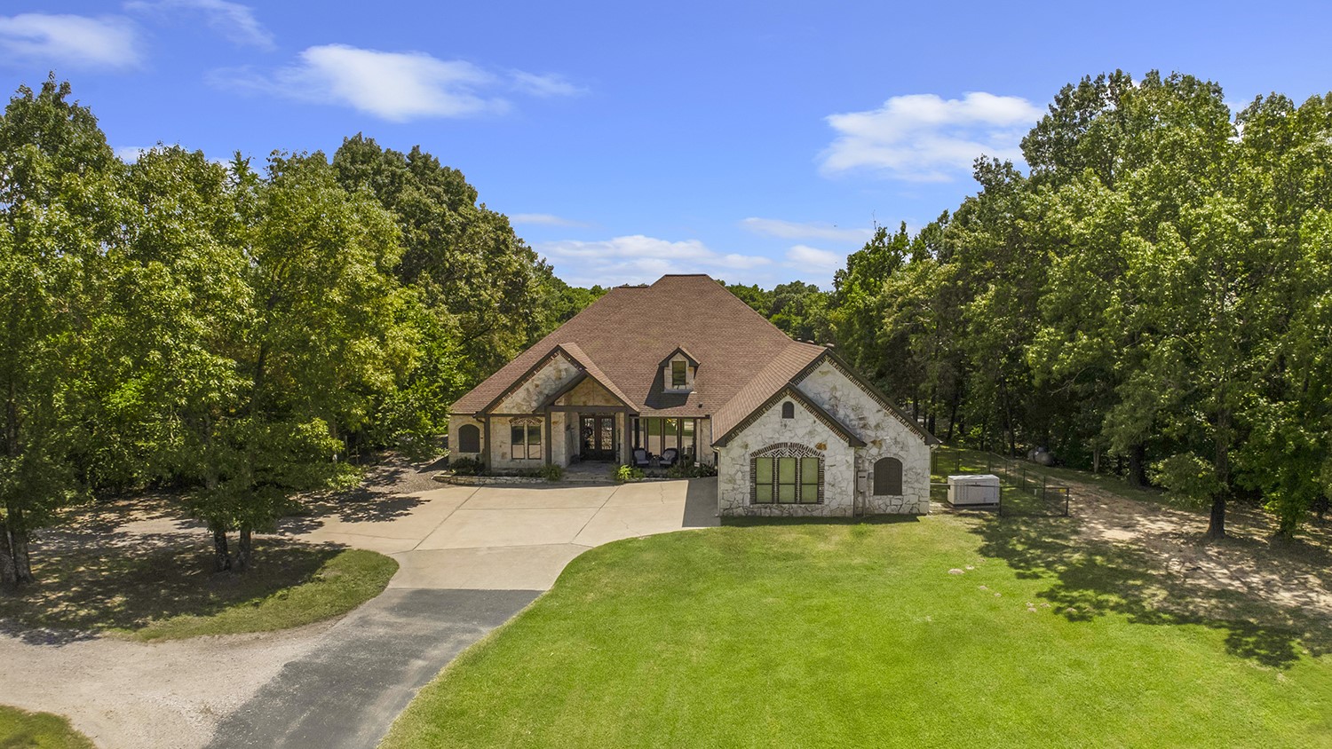 12075 St Highway 31 Brownsboro TX 75756