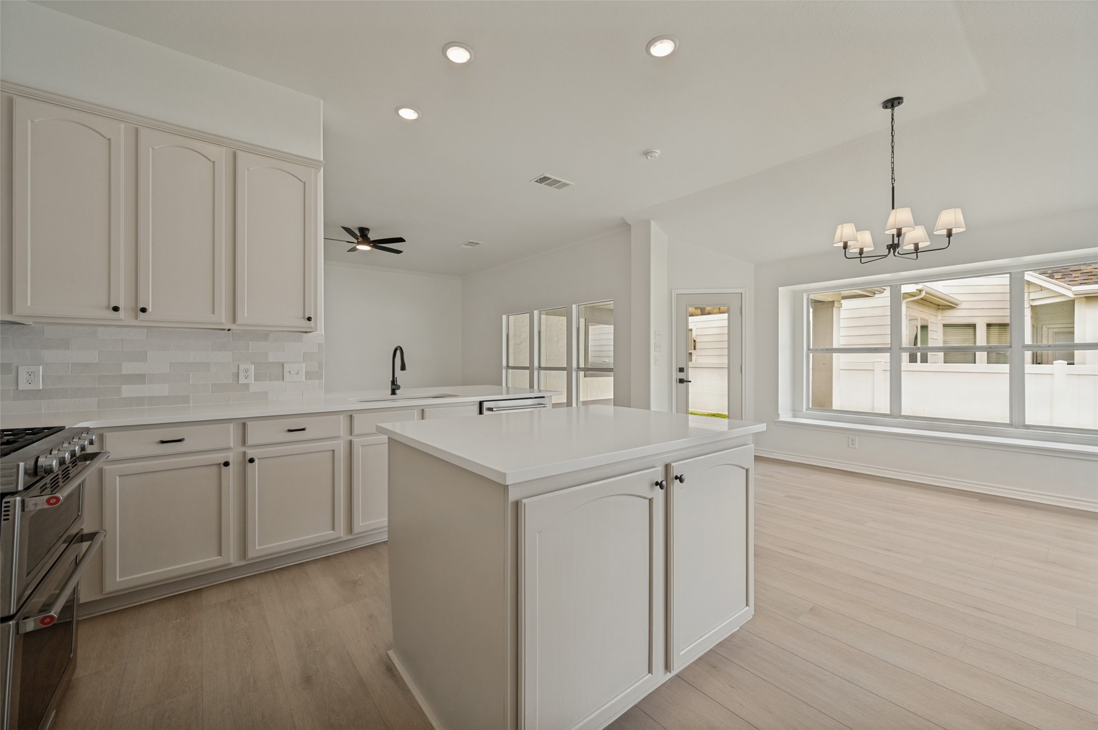 1128 Cotton Exchange Drive Savannah TX 76227