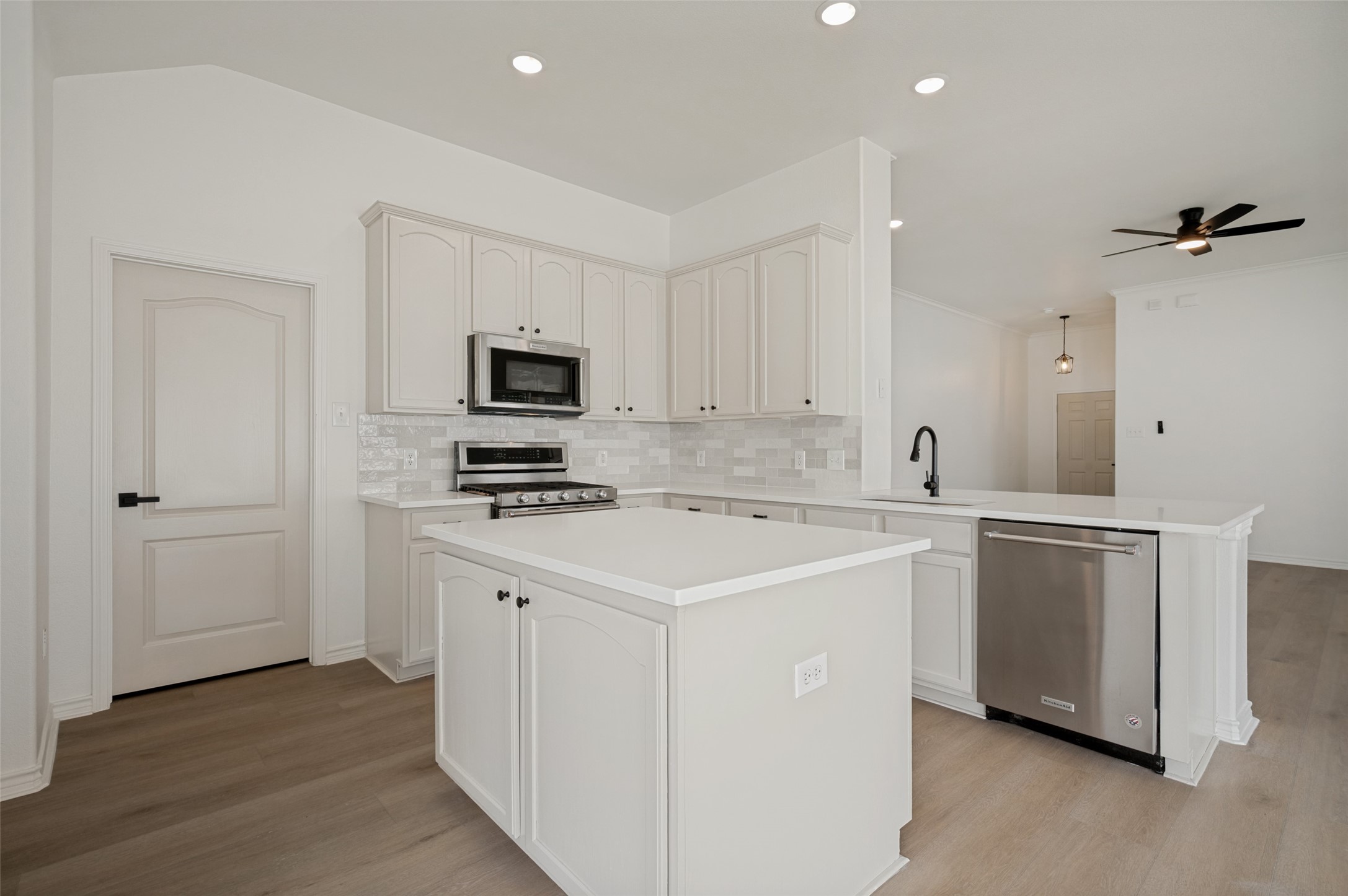 1128 Cotton Exchange Drive Savannah TX 76227