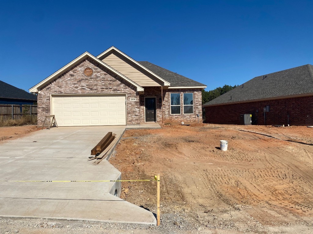 2508 Smokerise Trail Granbury TX 76048