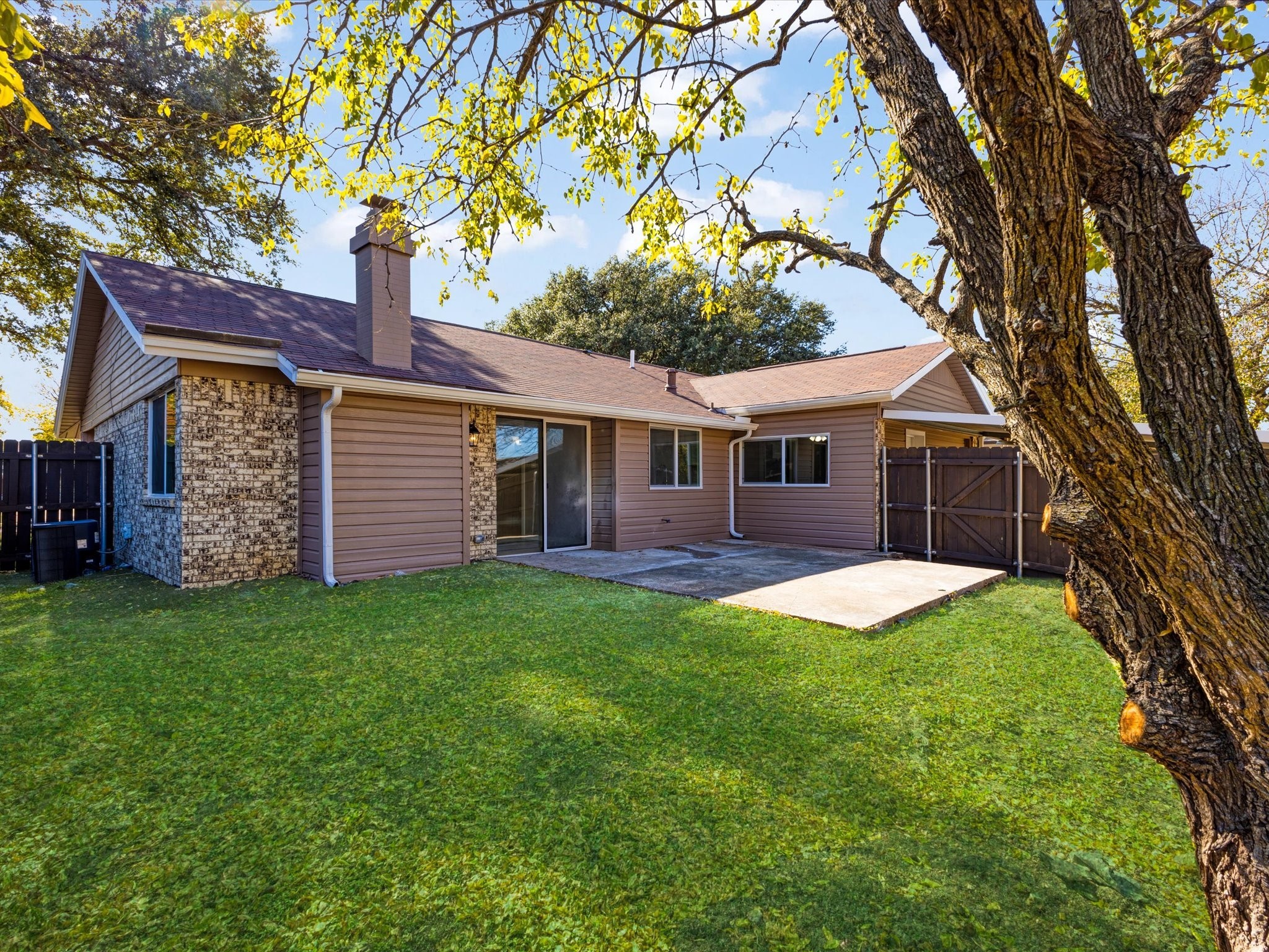 3029 Burning Tree Lane Garland TX 75042