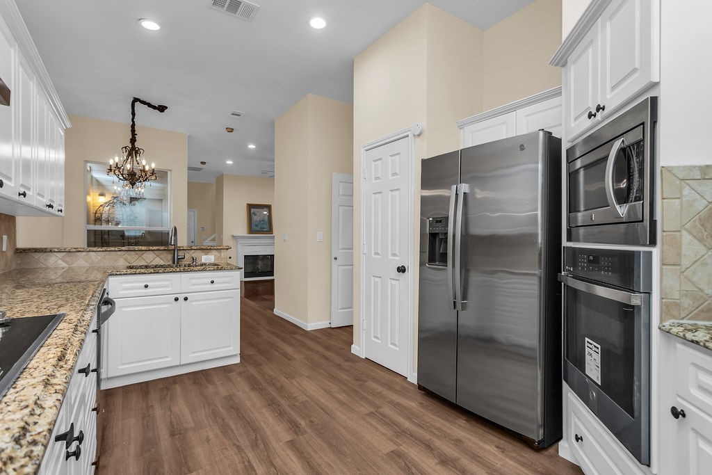 6015 Thursby Avenue Dallas TX 75252