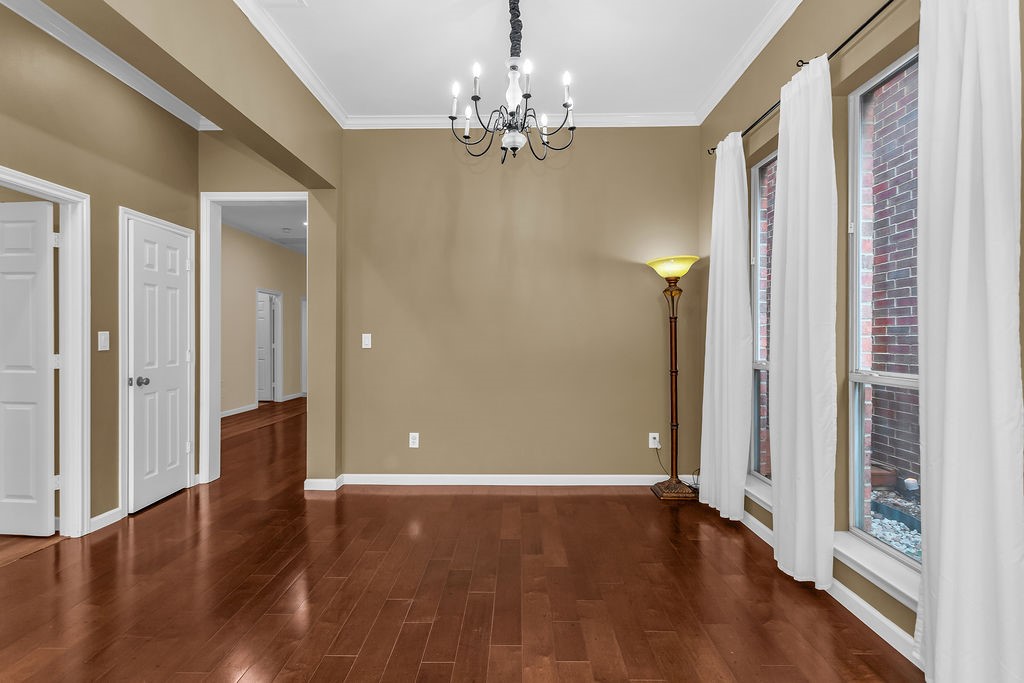 6015 Thursby Avenue Dallas TX 75252