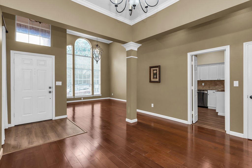 6015 Thursby Avenue Dallas TX 75252