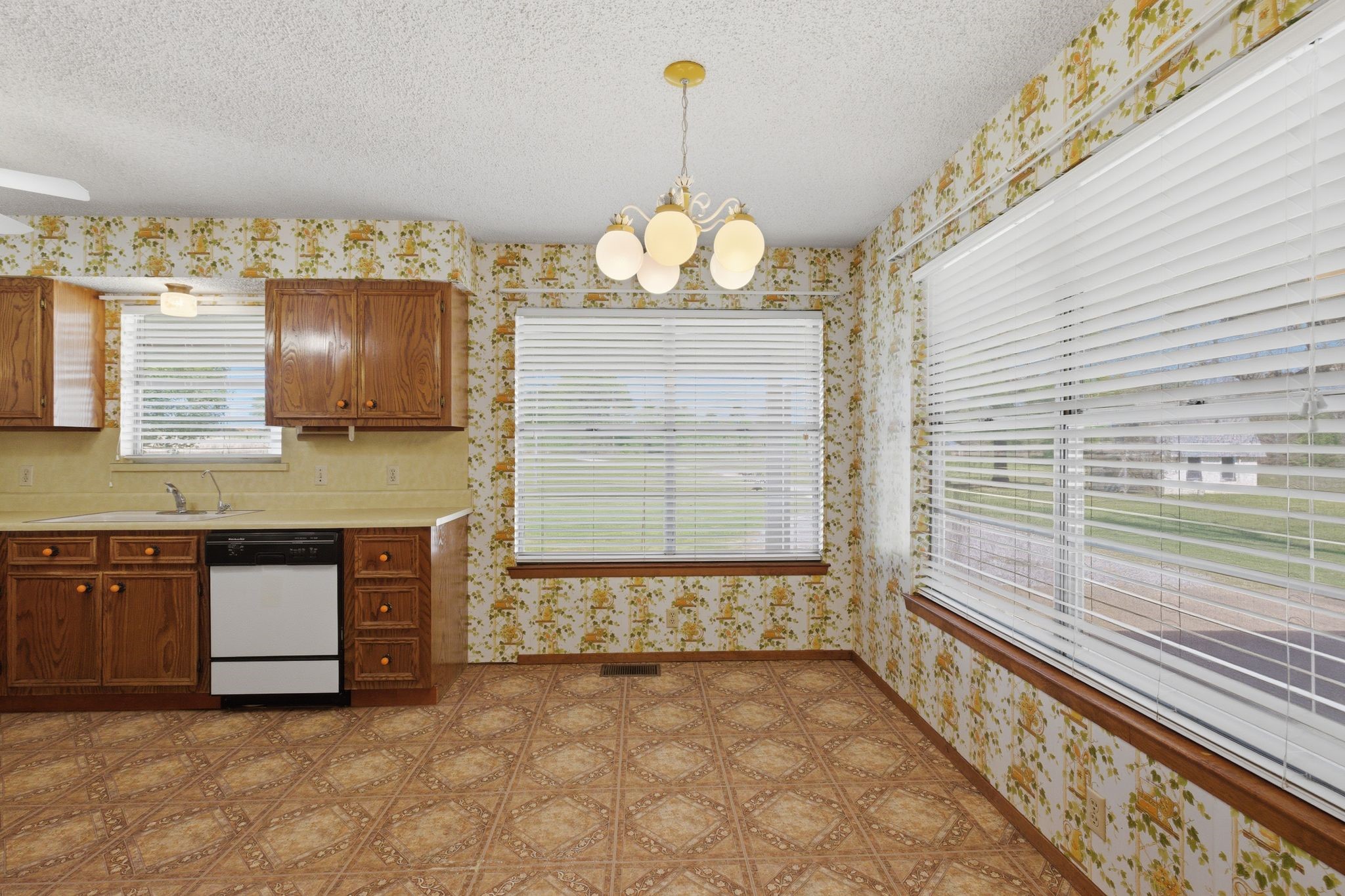 350 Private Road 6937 Alba TX 75410