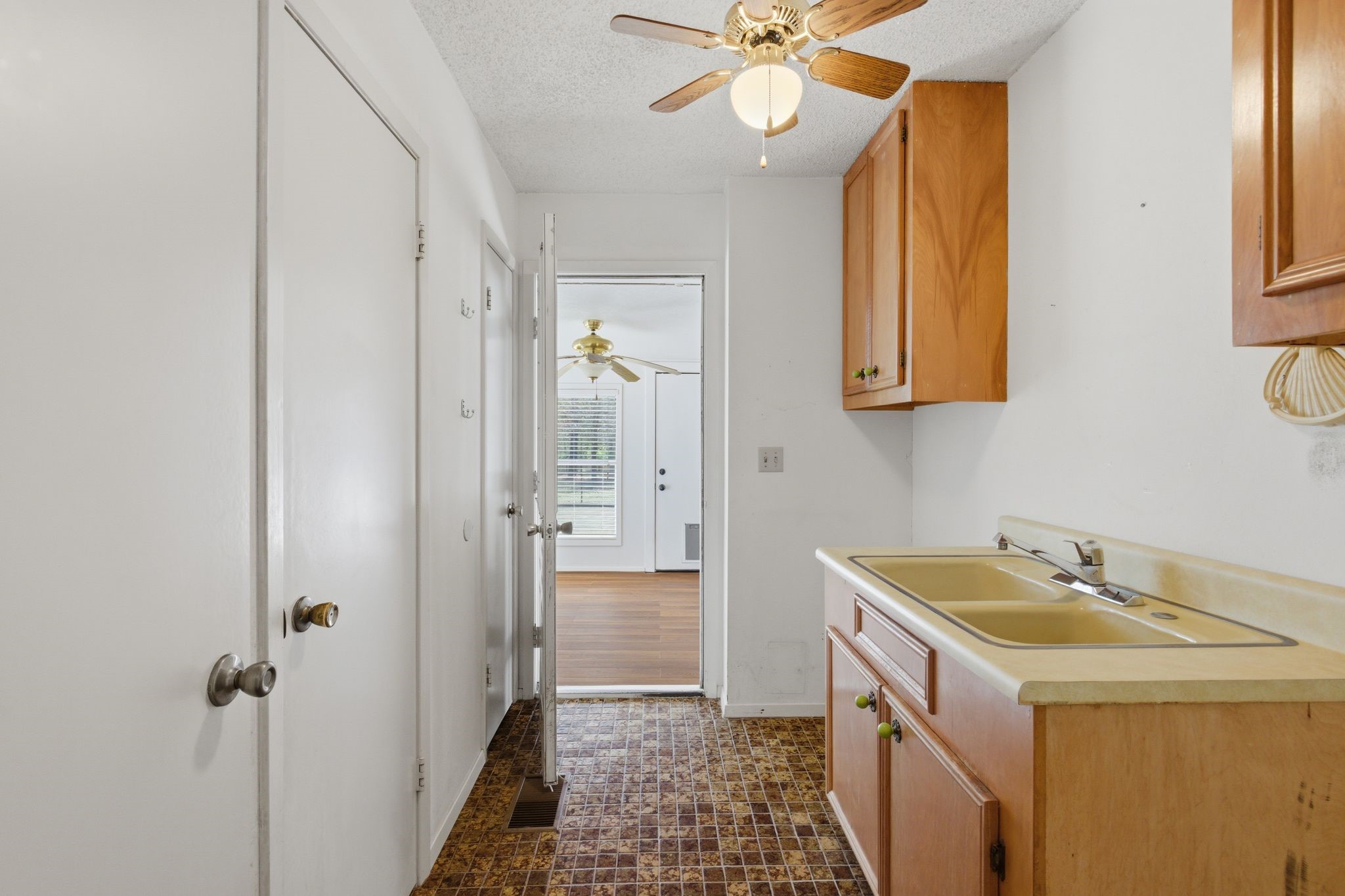 350 Private Road 6937 Alba TX 75410
