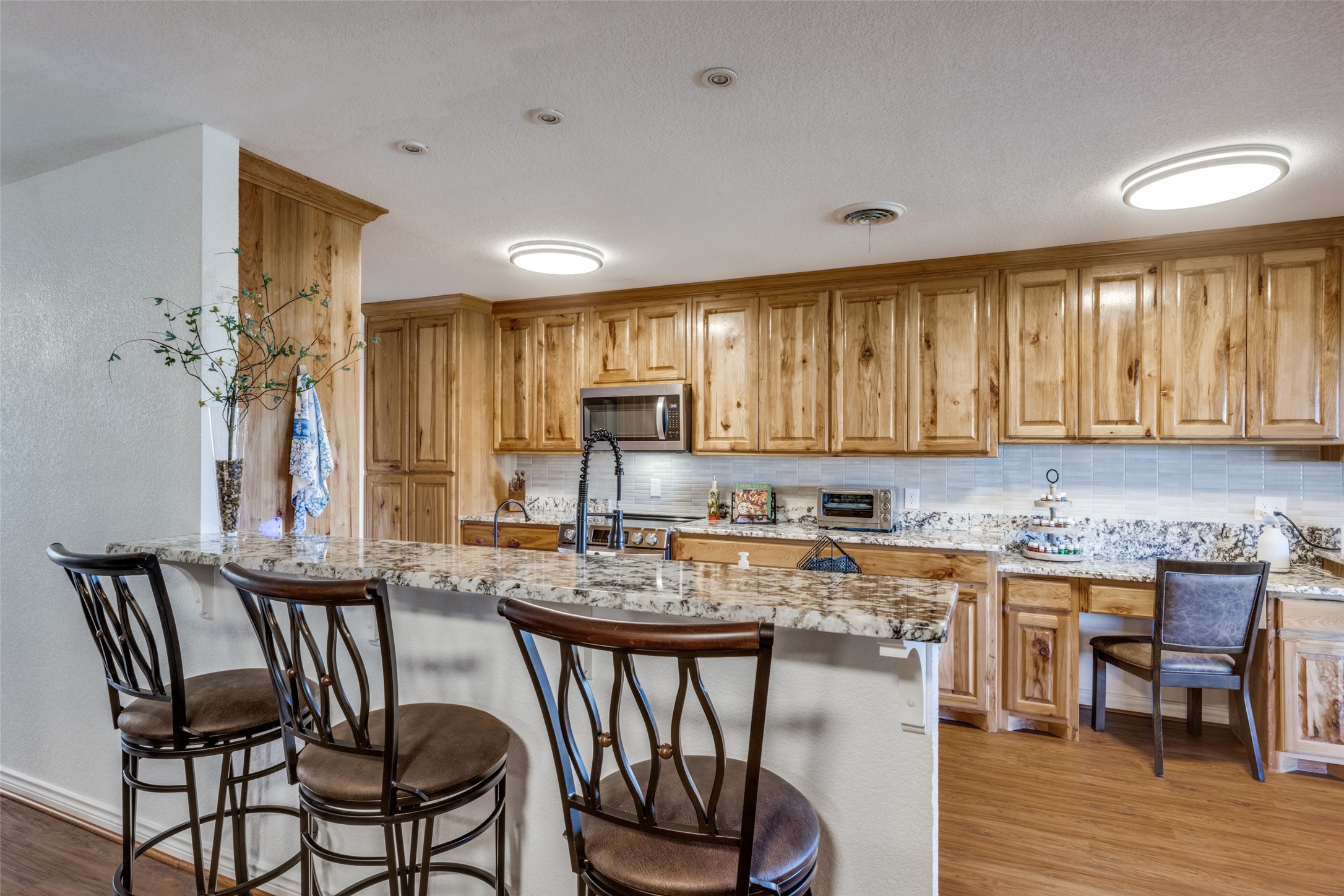 1406 Jackson Street Bowie TX 76230