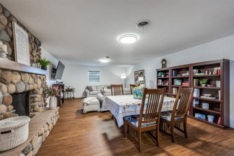 1406 Jackson Street Bowie TX 76230