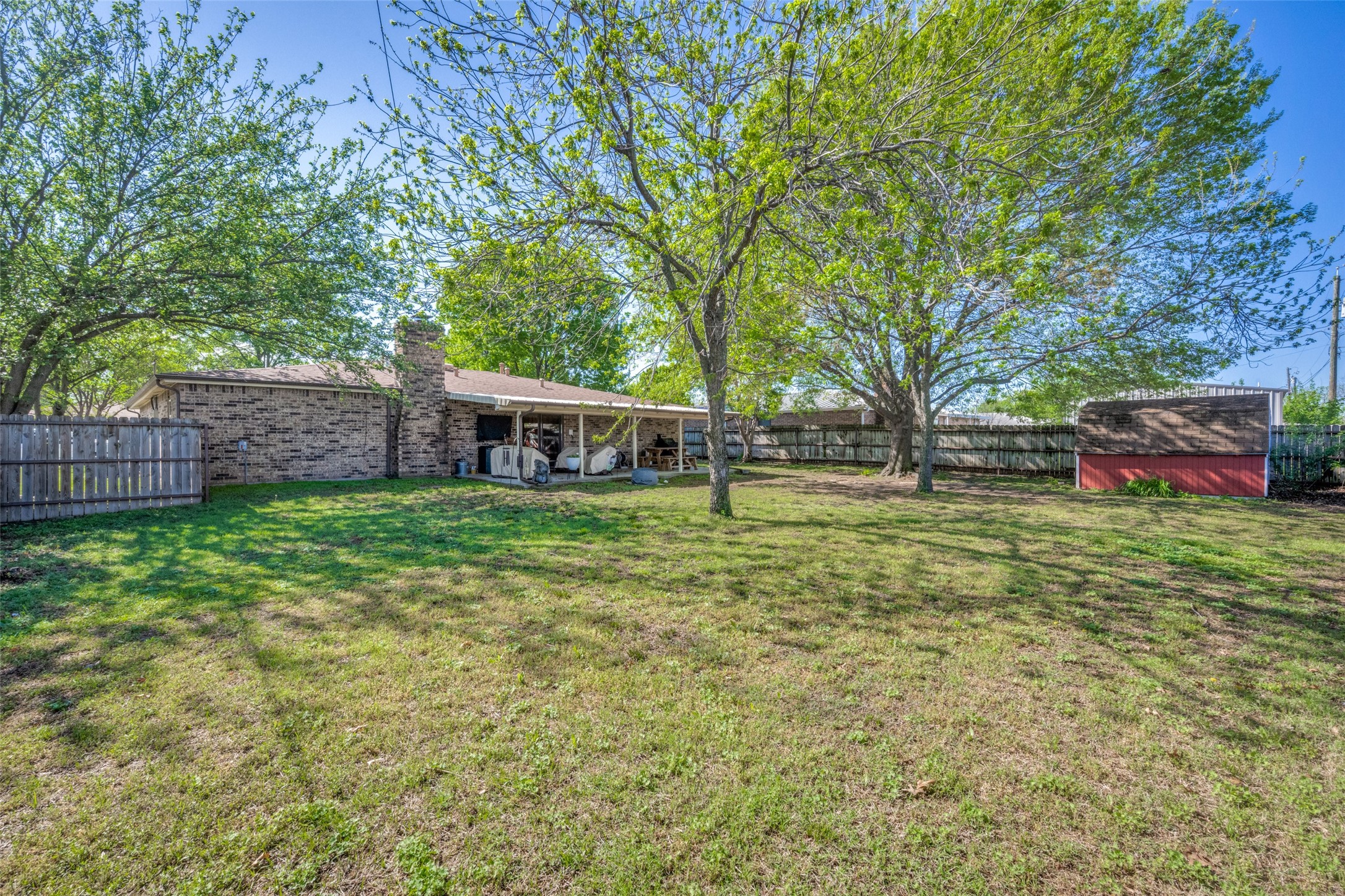 1406 Jackson Street Bowie TX 76230