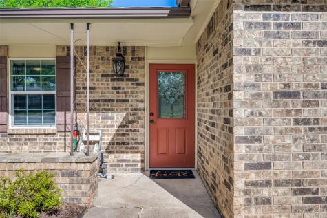 1406 Jackson Street Bowie TX 76230