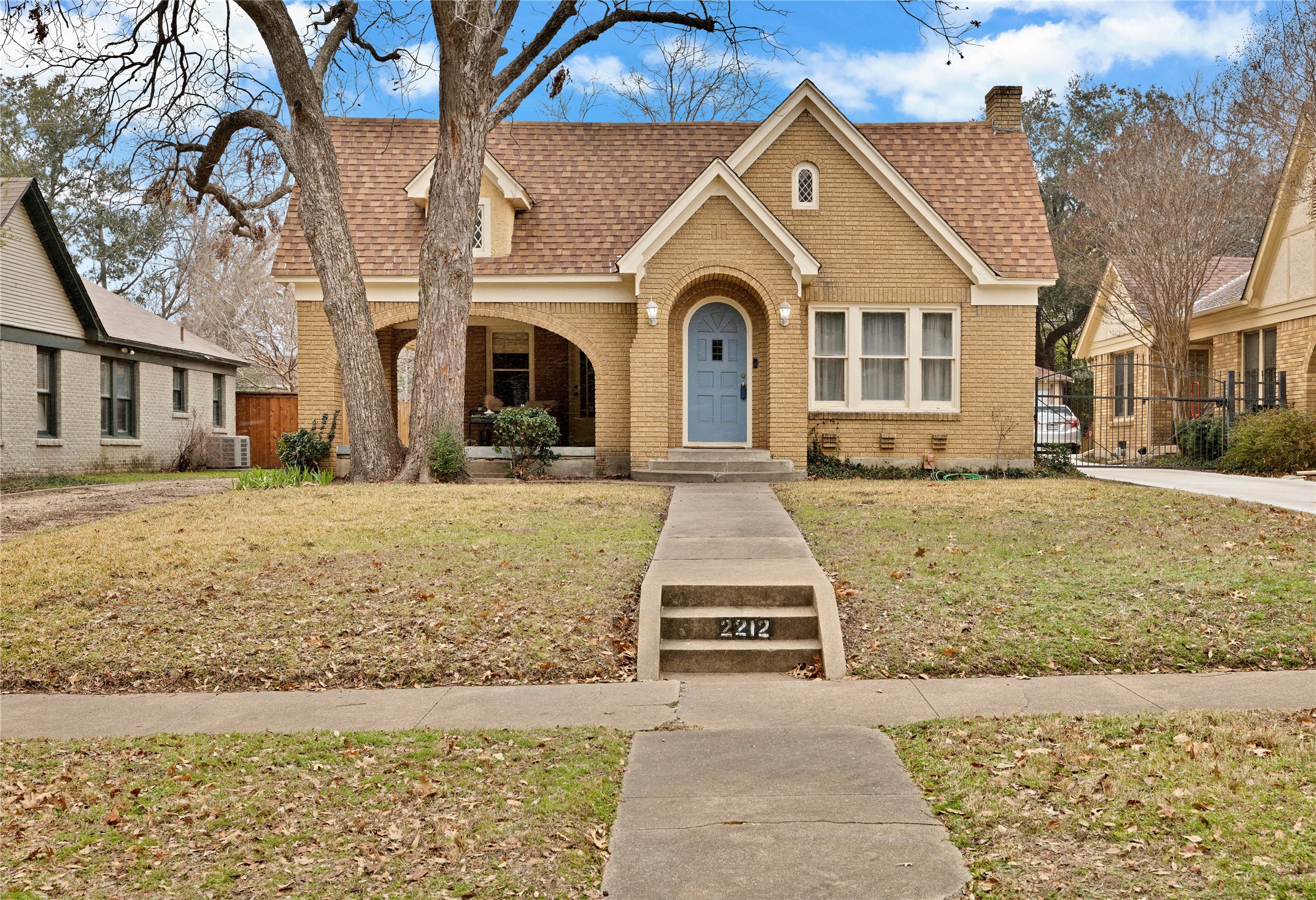 2212 Tremont Avenue Fort Worth TX 76107