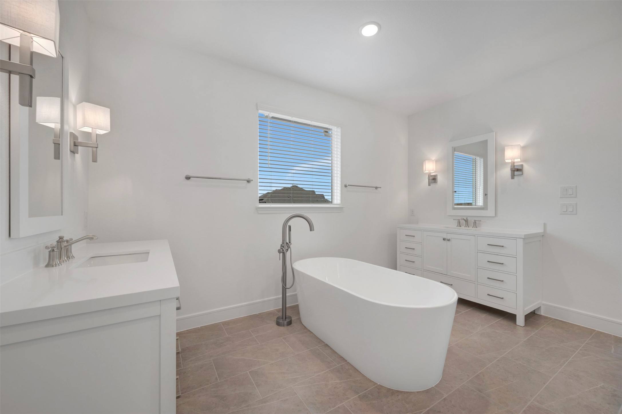 1004 Ashcroft Lane Justin TX 76247