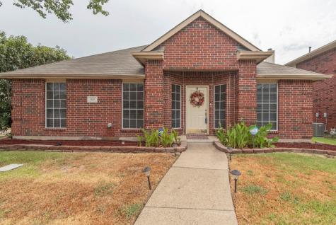 929 Fenimore Drive Lewisville TX 75077