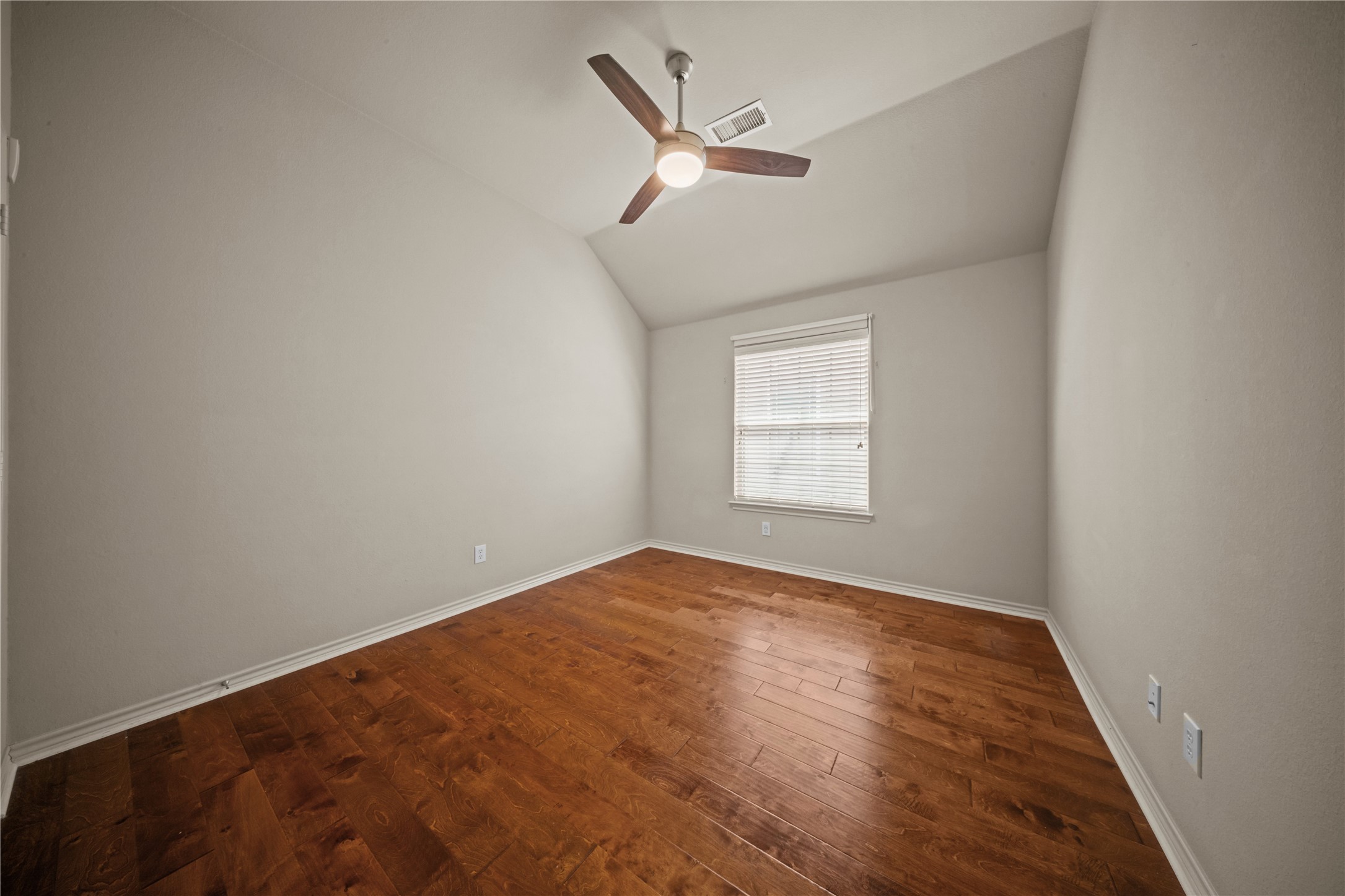 4505 Gannet Lane Garland TX 75043