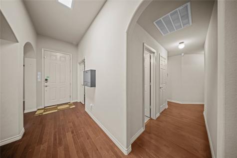 4505 Gannet Lane Garland TX 75043
