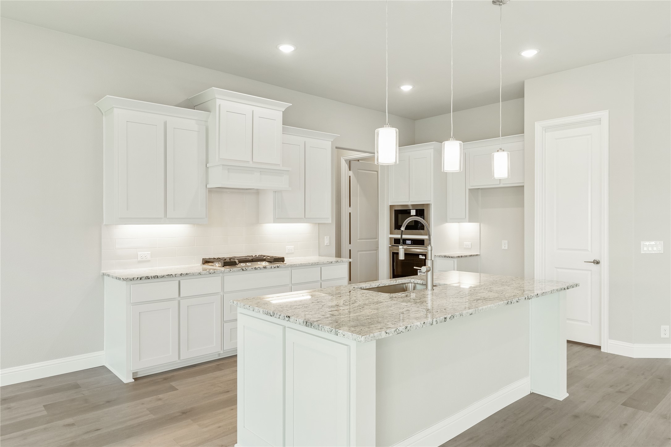 1148 Hitching Post Way Oak Point TX 75068