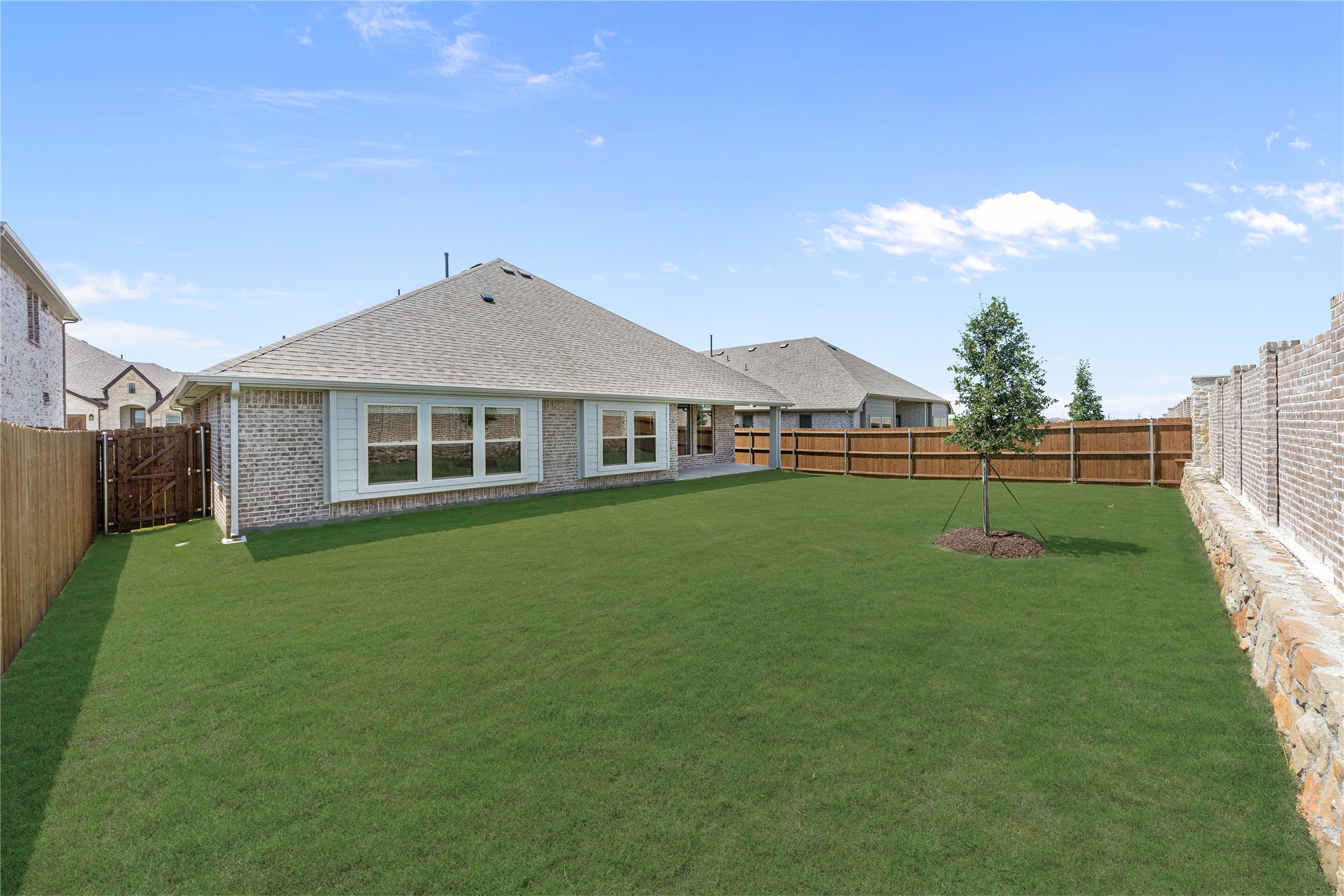 1148 Hitching Post Way Oak Point TX 75068